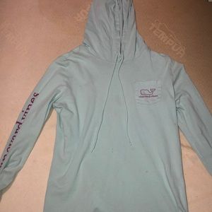 Vineyard Vines hooded long sleeve